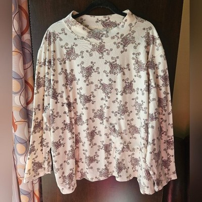 White Stag Plus Cream Geometric Patterned Long Sleeve Tee Size 26W/28W