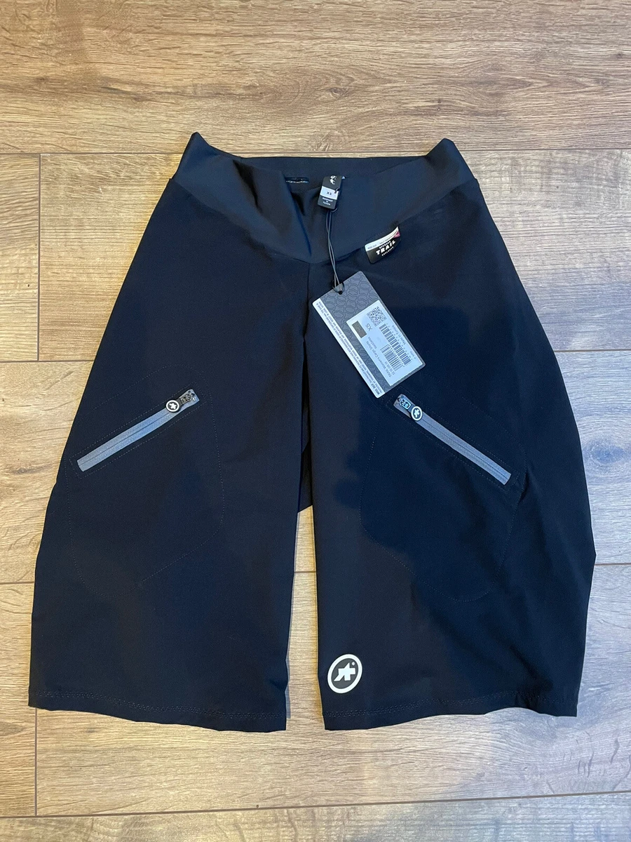 Assos deals baggy shorts
