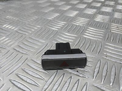 Ford Mondeo Edge 130 2.0tdci Mk3 5 Door Estate 2007 Hazard Switch  4s7t-13a350
