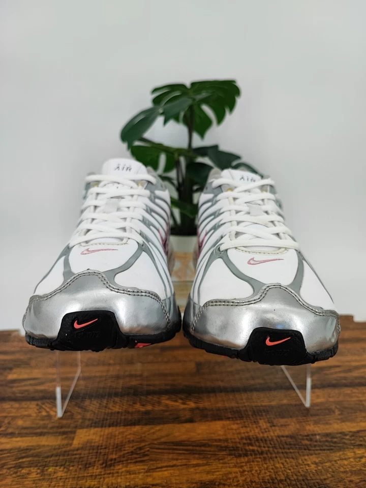 Кроссовки беговые женские Nike Air Max Torch SL в полоску белая кожа 9 США - Изображение 2 из 4