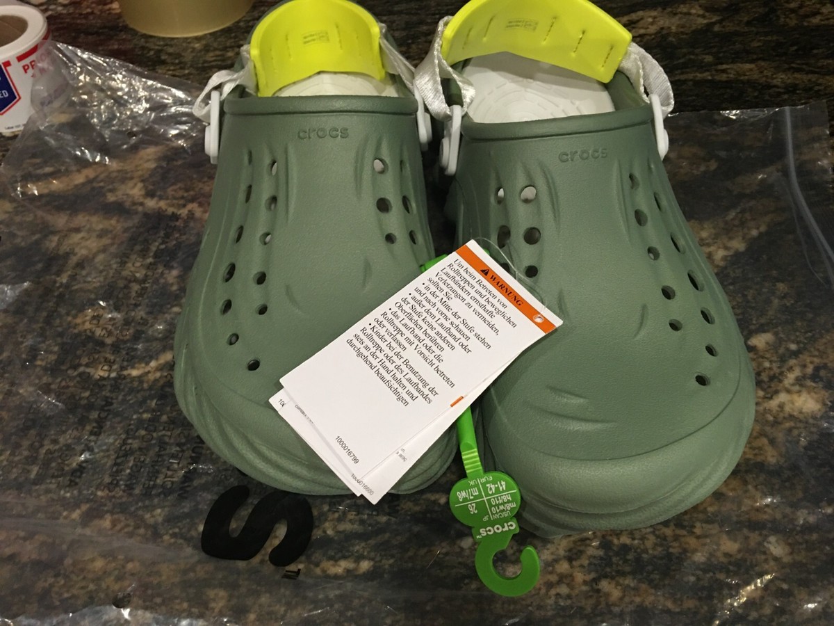 NEW Mens Crocs Echo Moss Clogs, size 8 (also womens size 10