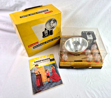 Vintage Brownie Kodak Hawkeye Camera Flash Outfit with original accessories