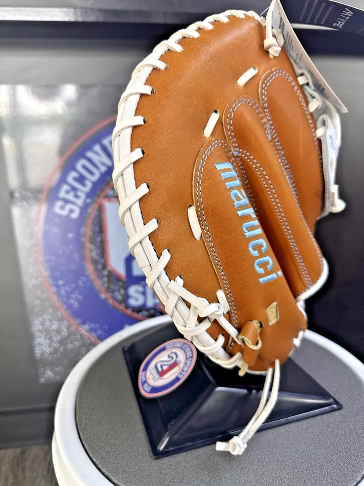 Guante de receptor de softbol lanzamiento rápido Marucci Magnolia Serie M Tipo 240C2 34" DERECHO Foto 3 de 4