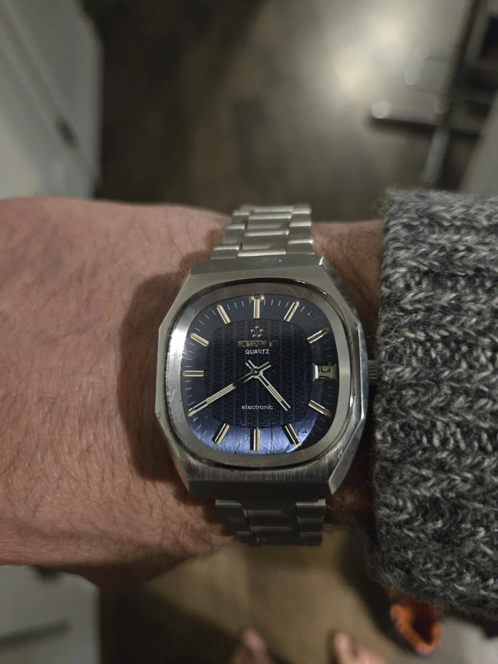 Винтажные электронные мужские кварцевые часы Eterna сталь 37x43,5 мм - Изображение 2 из 4