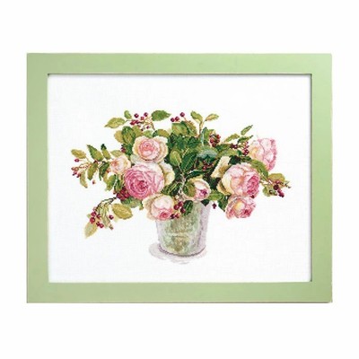 Lecien Cosmo Fujico Collection Embroidery Kit Roses and Juneberries 30x38cm