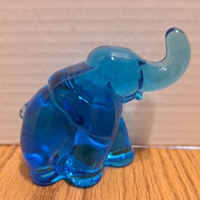 Vtg Art Glass Blue Elephant Paperweight Animal Figurine Trunk Up
