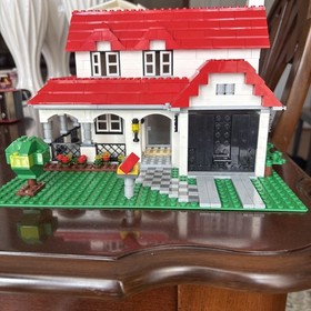 LEGO Creator 3 in 1 Red Roof House #4956