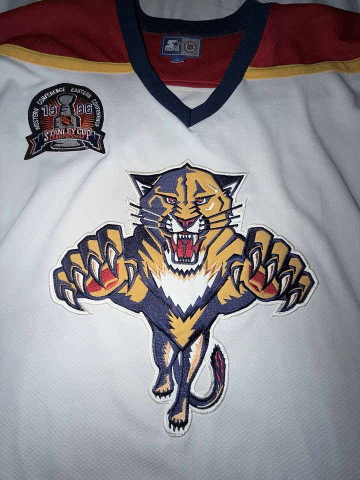 Camiseta deportiva de hockey grande de los Florida Panthers Leaping Cat 1996 Stanley Cup Starter Foto 2 de 4