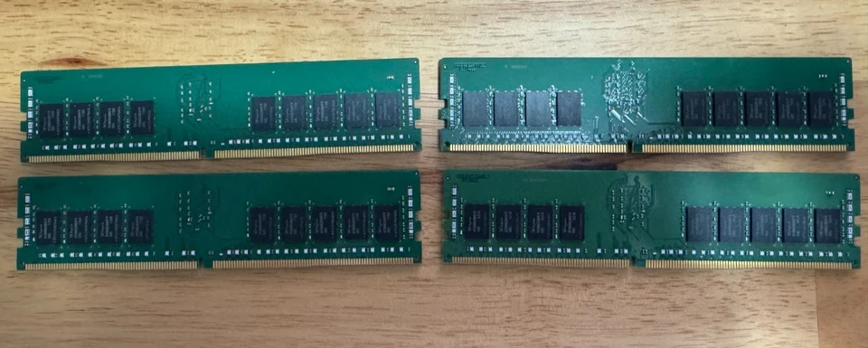 Lote de 4 SK Hynix HMA82GR7AFR8N-UH 16GB DDR4 PC4-2400T ECC Servidor RAM Foto 2 de 2