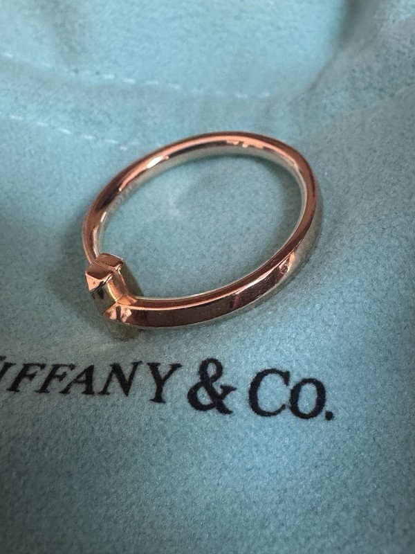 Tiffany Co 18k Rose Gold T1 ring Size 9