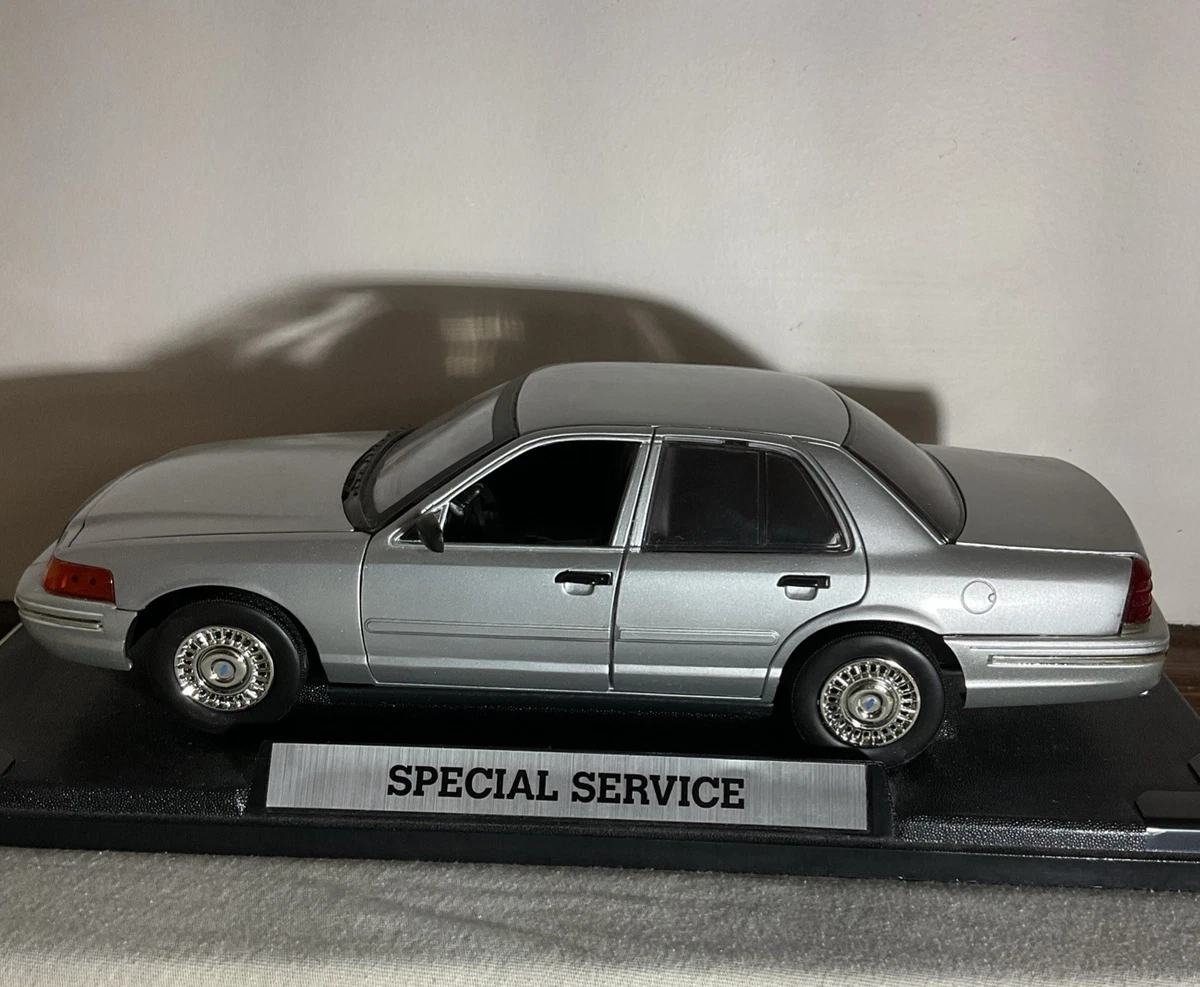 1 18 Crown Victoria for sale - eBay