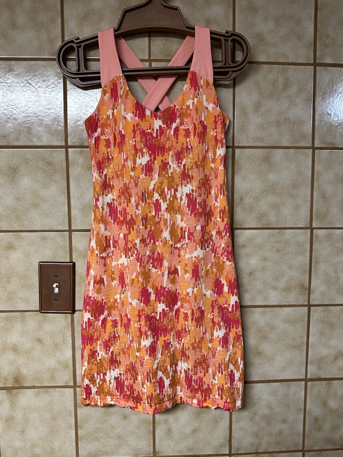 Picture 1 of 8