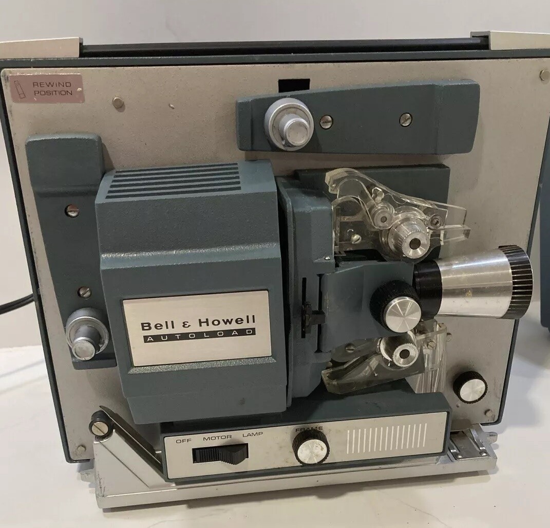 Vintage Bell & Howell 357 Autoload Super 8 Projector W Vintage Bell & Howell 357 Autoload Super 8 Projector W