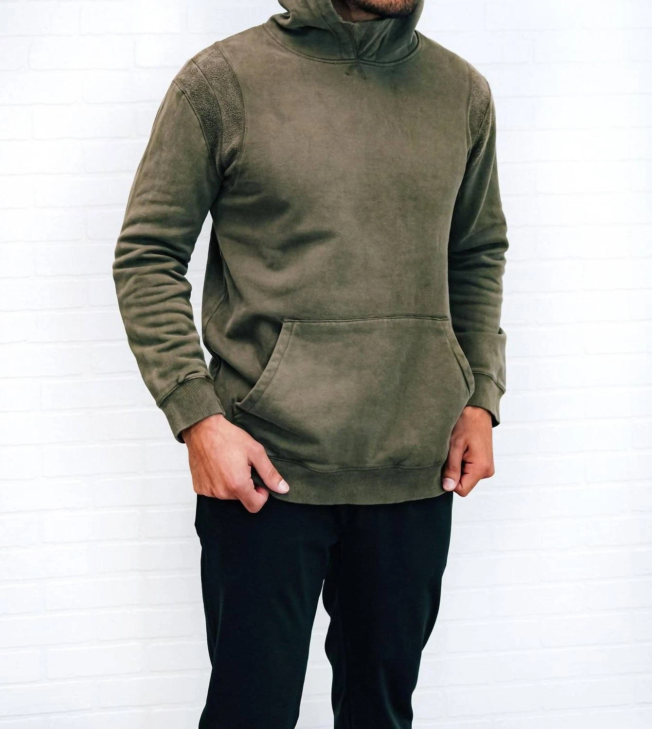 Mono B Fleece Hoodie Olive