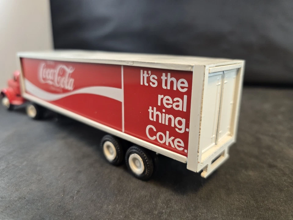 Coca-Cola Coke '74 Soft Drink Soda Real Thing Winross Semi Truck & Trailer - Image 3 of 4