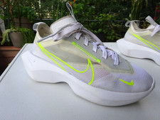 Nike CW2651-100 Vista Lite scarpe da corsa da donna sneaker tessuto taglia 37,5 (UK4) per nuove