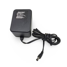Radio Shack Television Equipment AC Adapter 13.5VDC 1.3A TV Power Supply 16-125A