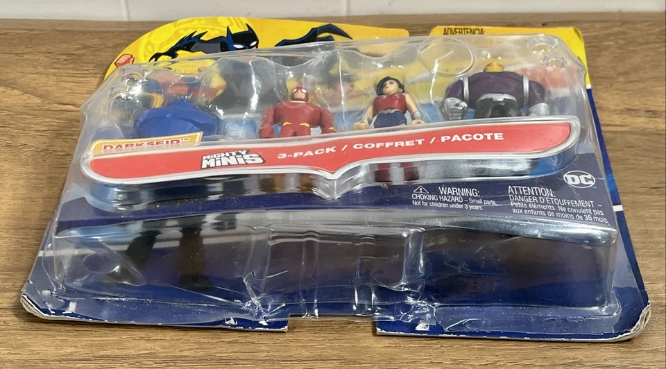 DC LIGA DE LA JUSTICIA MINIS PODEROSA PAQUETE DE 3 FLASH MUJER MARAVILLA DARKSEID BAF MOSC 2016 Foto 4 de 4