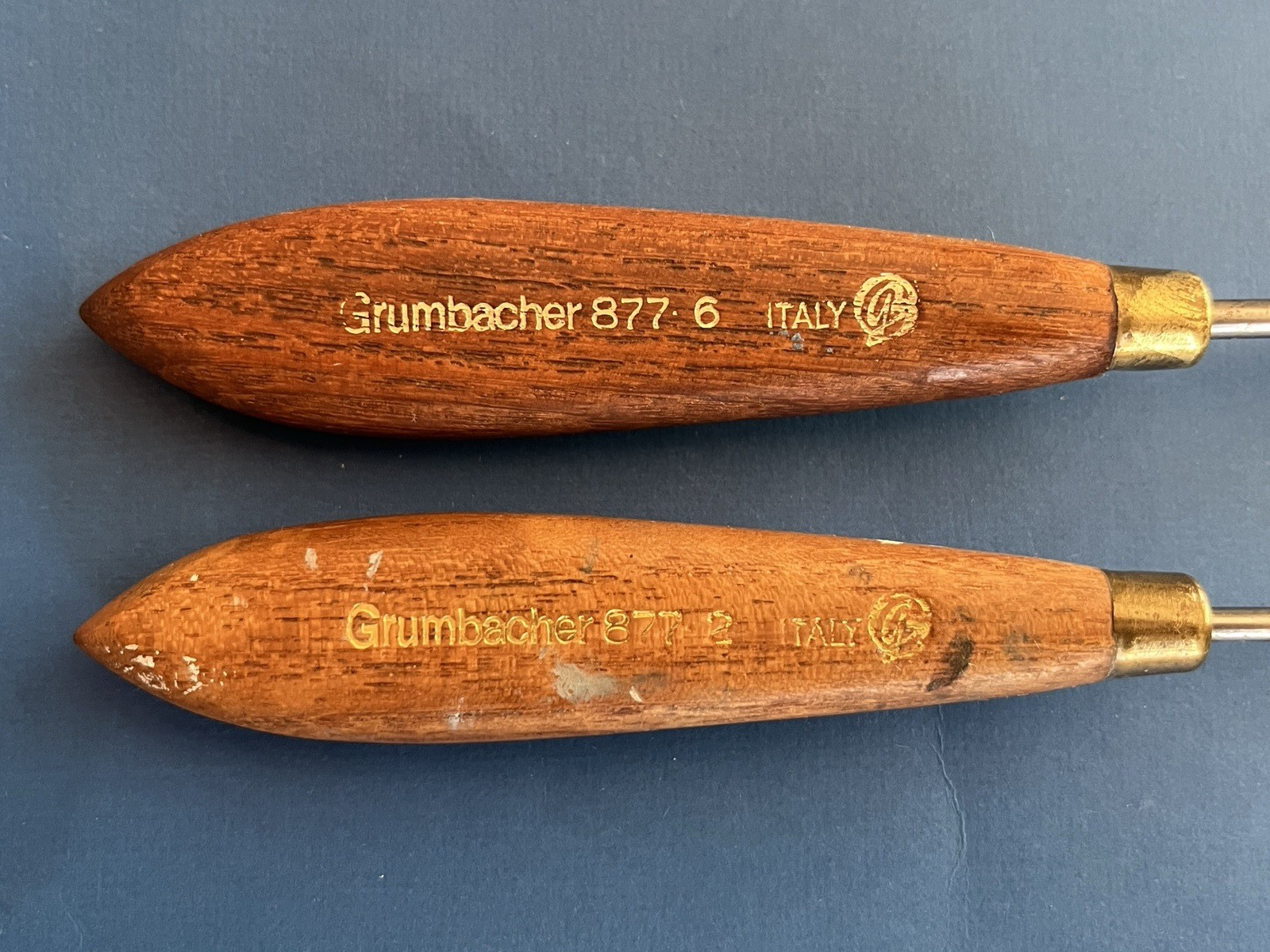 Lot of 2 Grumbacher Offset Angle Palette Knives 877-6 & 877-2 Wood Handles Italy