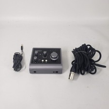 Audient iD4 High-Performance USB 2.0 Audio In...