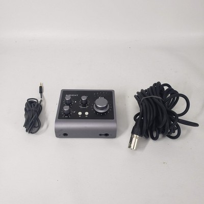 Audient iD4 High-Performance USB 2.0 Audio Interface