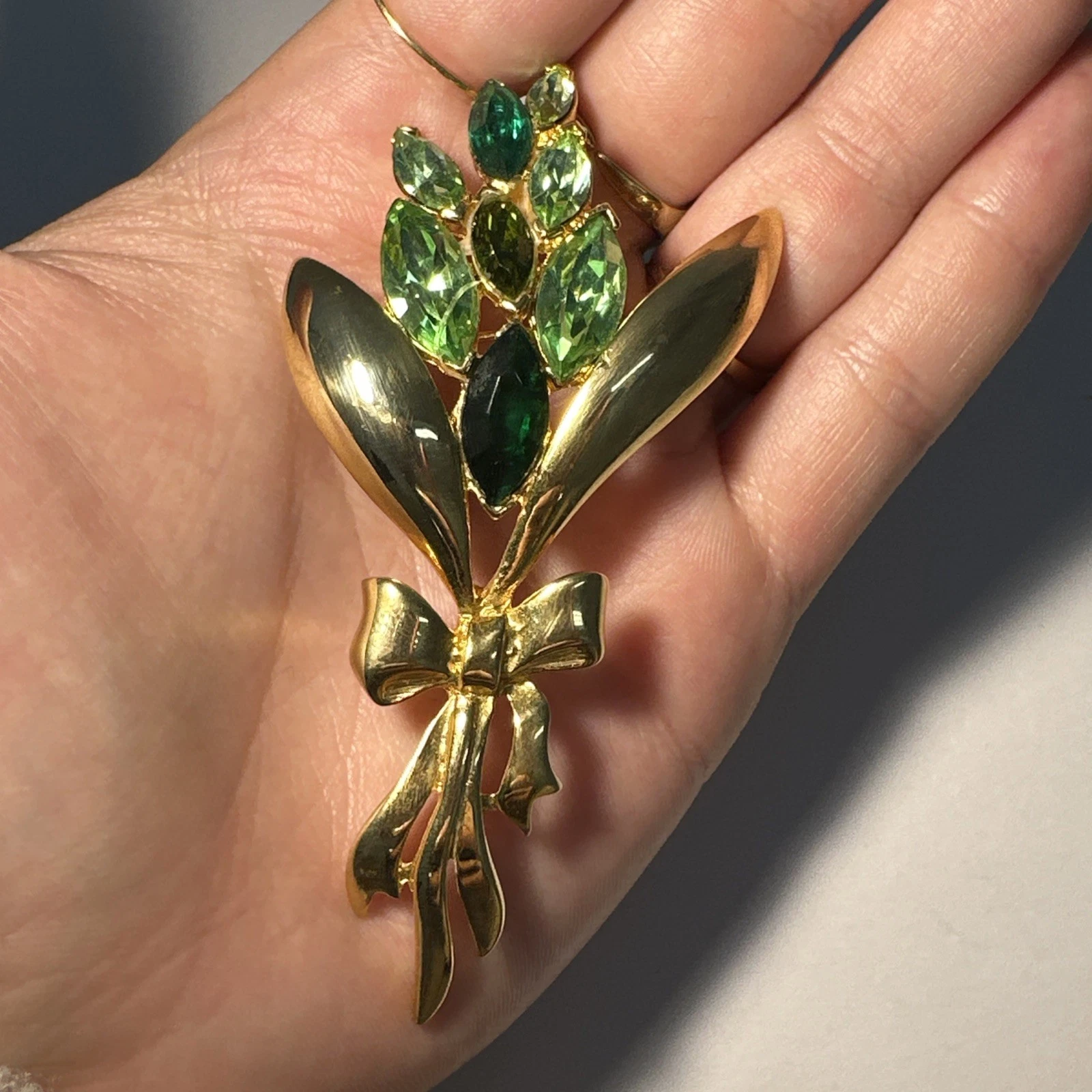 Broche Fleur Dorée À Strass Vert Bijoux Fantaisie
