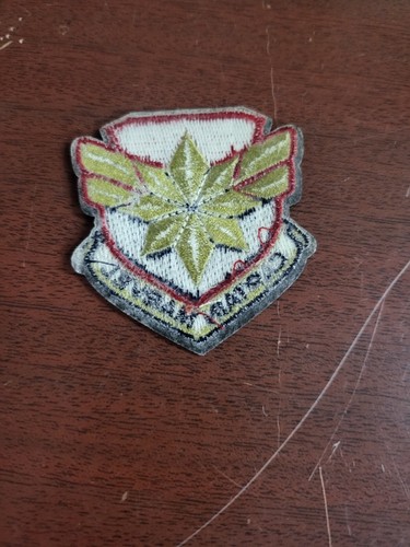 Patch - Captain Marvel Crest 2 x 2.5 Sew On Given as a free gift Movie Premier - Picture 2 of 2