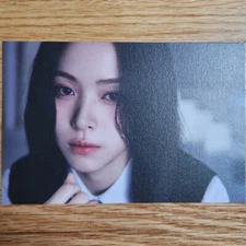 Ryujin Official Postcard Itzy Gold Imaginary Friend Version Genuine Kpop