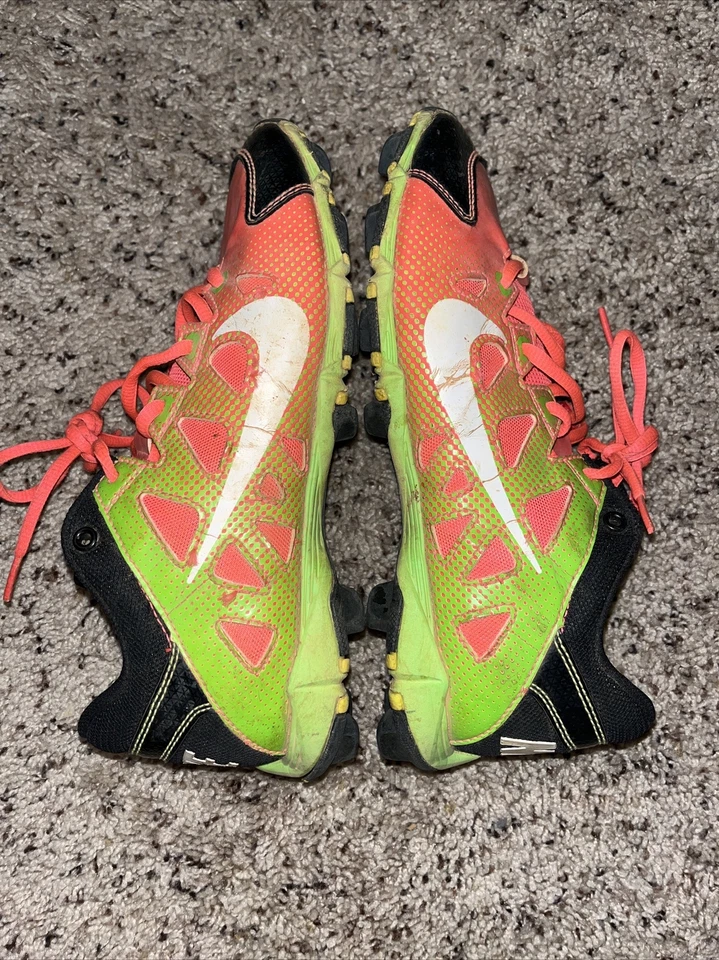 Botines de softbol lanzamiento rápido rosa y verde Nike para niñas talla 5,5 juveniles Foto 4 de 4