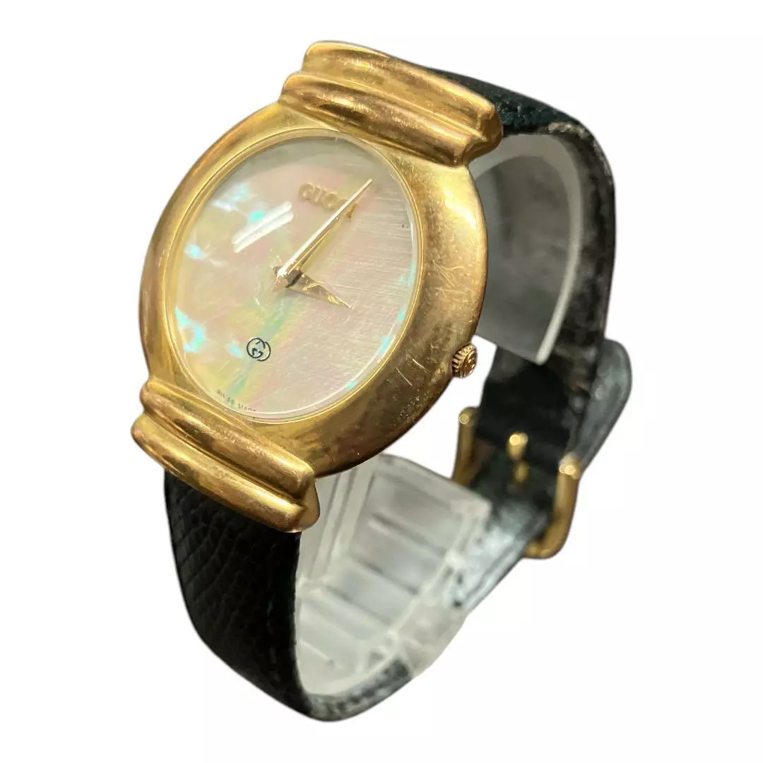 Montre GUCCI Quartz 5300L Femme Coquille Or Blanc Sans BOITE