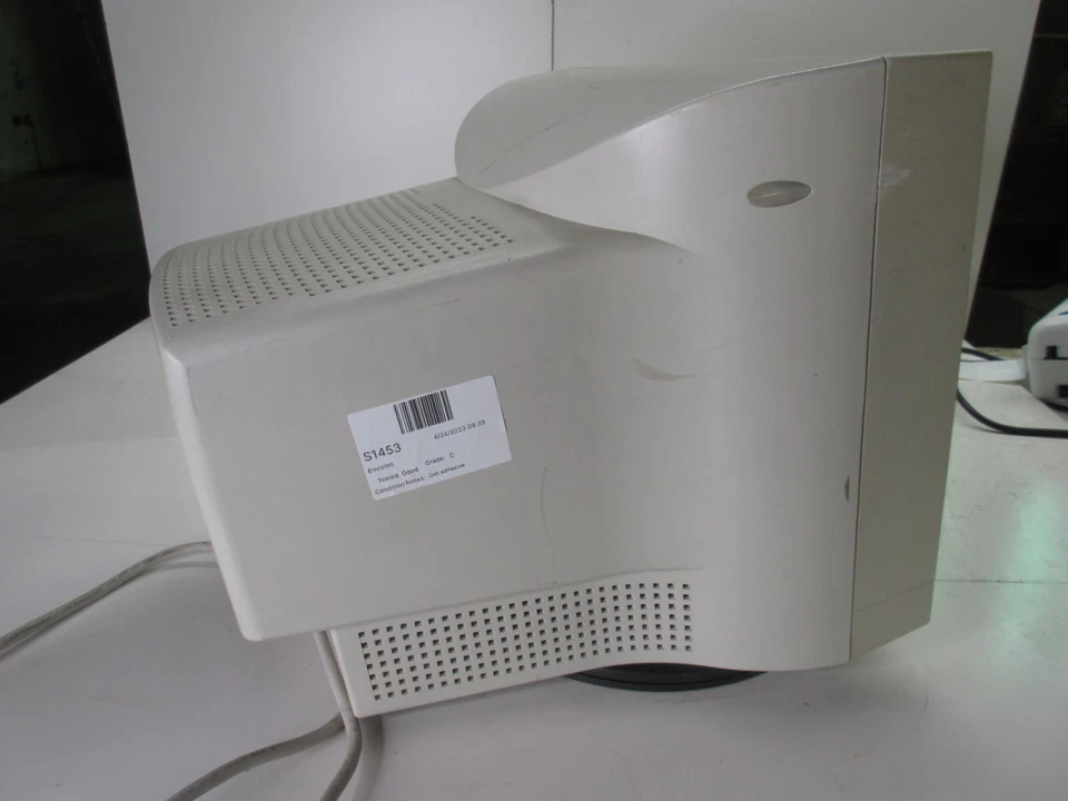 Monitor CRT vintage retro para juegos Envision 1770 Foto 4 de 4