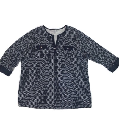 Laura Scott Women s Blue 3/4 sleeves Geometric Print Top Sz 2X Round neckline 