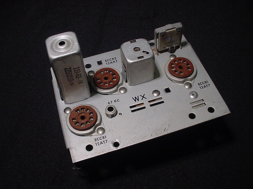 Fisher FM-1000 vintage audio equipment - eBay listing photo 1