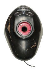 Suzuki GSX600F GN72B Kraftstofftanks Benzintank BT0609