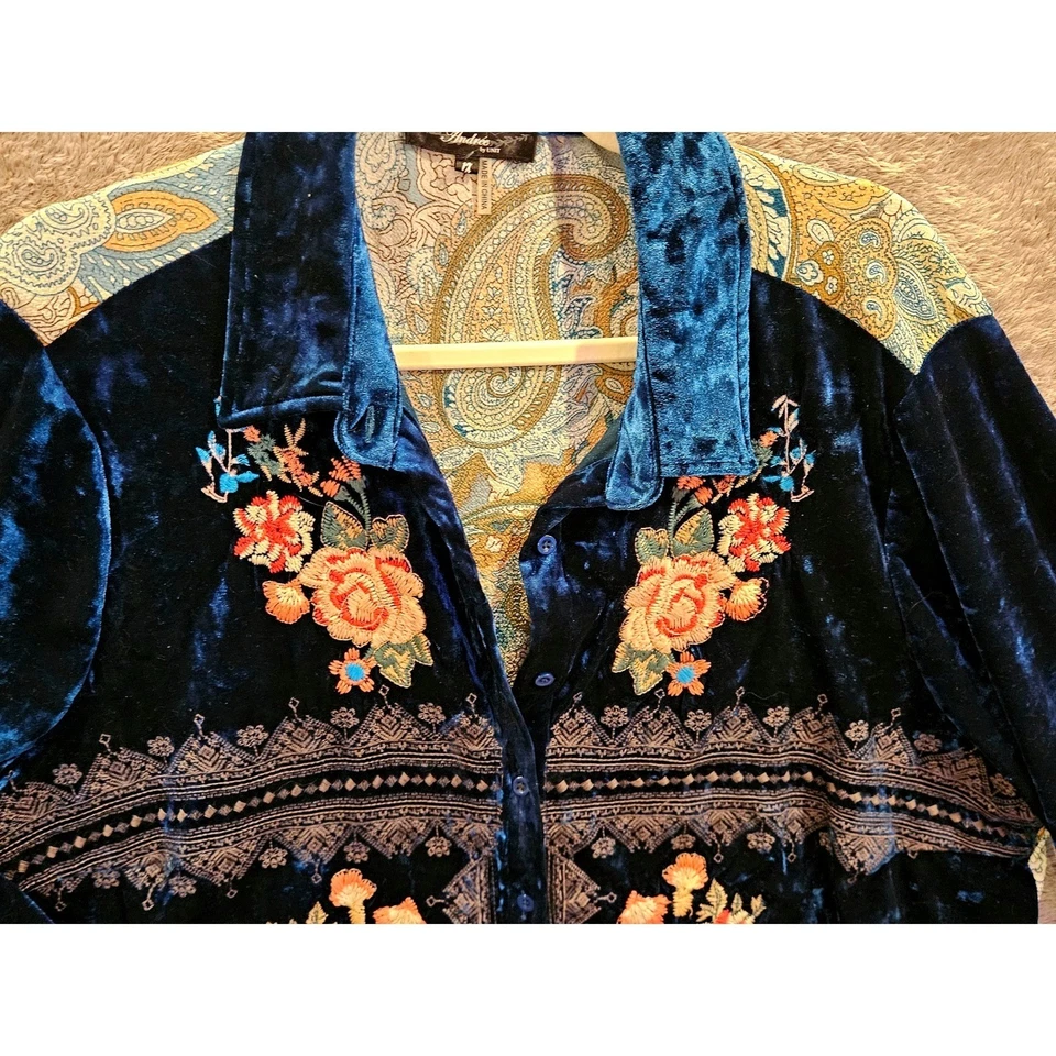 1X Velvet Paisley Plaid Embroidered Button Up Shirt Top - Image 4 of 4