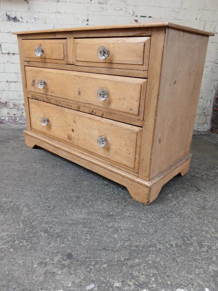 Cajonera antigua victoriana de pino 2 sobre 2 Foto 3 de 4