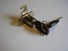 Keyed Cabinet Lock Metal Office Desk Drawer Lock with 2 Keys for Wardrobes