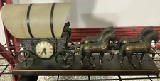 VTG. United Model 550 Covered Wagon WORKING  Brass Lamp Clock
