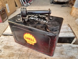 Vintage old 1 gallon metal Petrol Can with built in pourer.