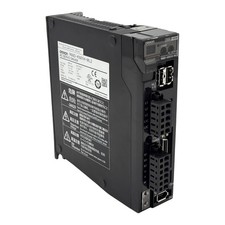 Omron R88D-KN01H-ML2 AC SERVO DRIVER 200-240V 0.1kW -used-