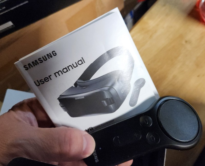 B2G1 3D Virtual Reality VR Glasses Goggles for Samsung Galaxy S8/S8 Plus/Note 8
