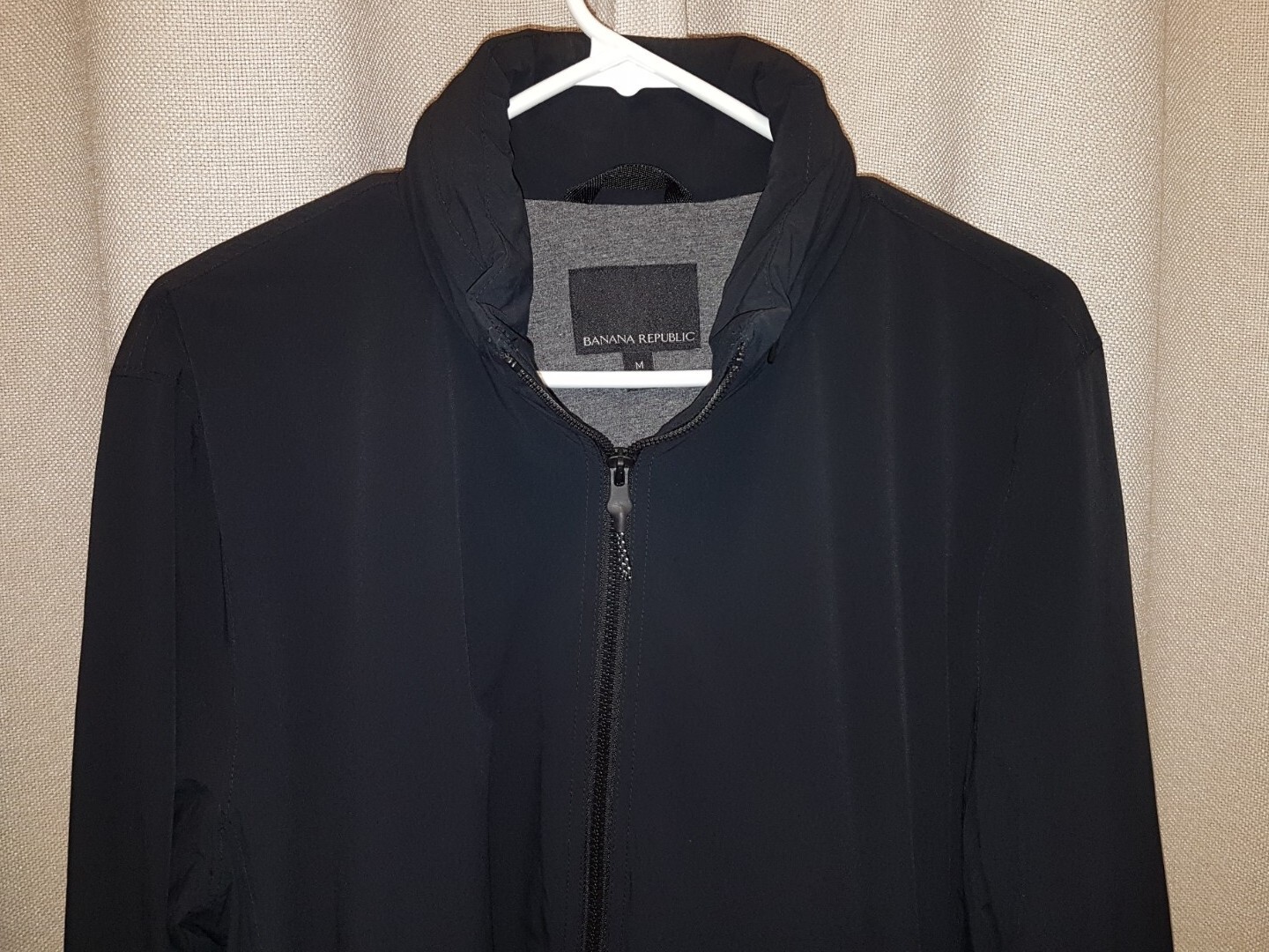 Banana Republic motion Tech Softshell Jacket (Hid… - image 2