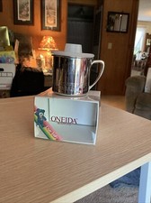 Vintage Oneida Silversmith Childs Silver Plate Sippy Cup w/Alphabet USA New Box