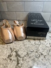 CAPEZIO BALLET SLIPPERS SHOES NOS NIB PINK CANVAS CHILDS SZ 2C