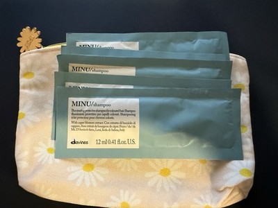Davines MINU Shampoo 12ml 0.41oz X 5 PACK + FREE MAKEUP BAG! FRESH!