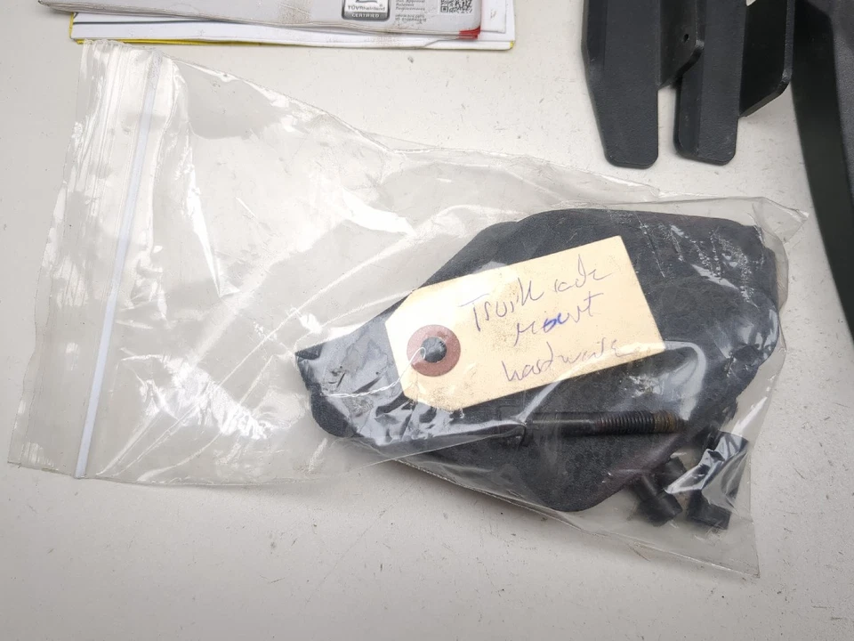 05-09 BMW R1200RT GIVI Rear Trunk Storage Top Box - Image 2 of 4