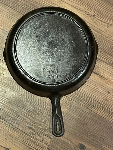 1960’s BSR Century Series No.8 Cast Iron Skillet 10-5/8"  W/ Screw stamp Vintage