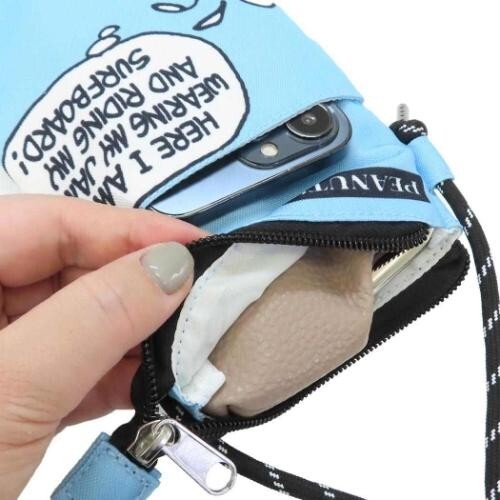 Snoopy Smartphone Shoulder Bag Zipper Sacoche Surf Light Blue Peanuts Japan New - Picture 3 of 3