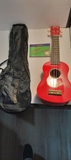 RED Hilo Soprano Ukelele 2500RD NEW with case and book
