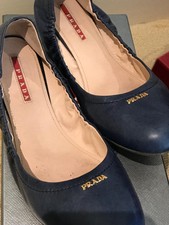 womens navy flat shoes